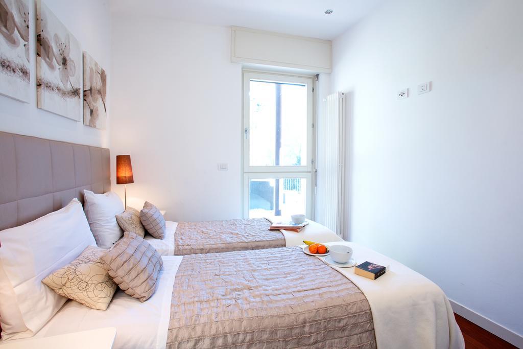 5 Luxury Laglio Apartments-By Italian Apartments Eksteriør bilde